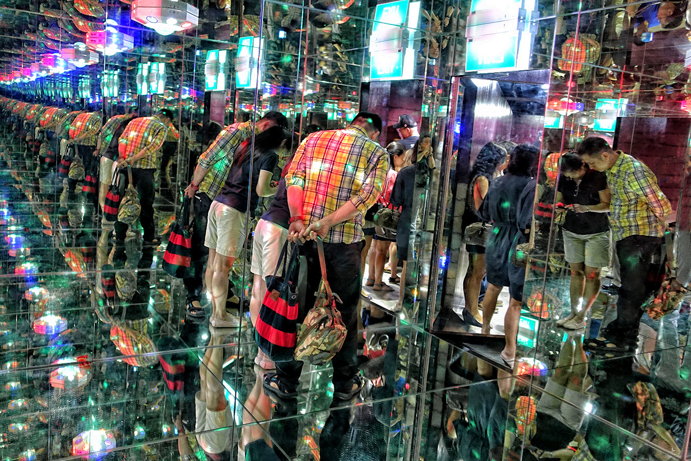 Creative use of  mirrors and psychedelic lightings