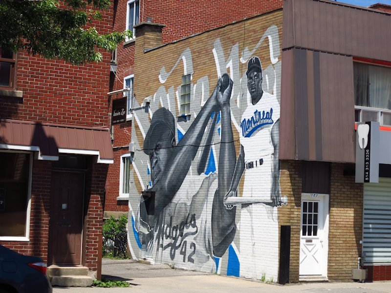 Mural873.JPG