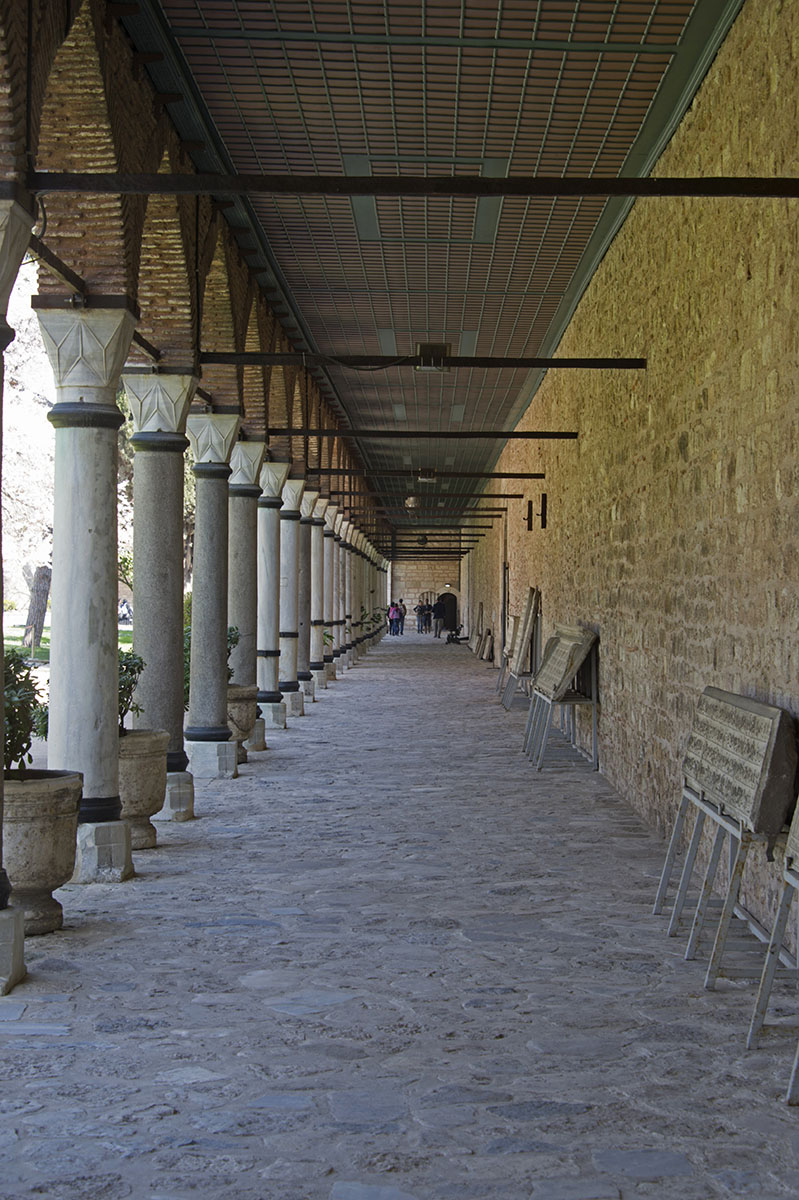 Istanbul Topkapi march 2017 2009.jpg
