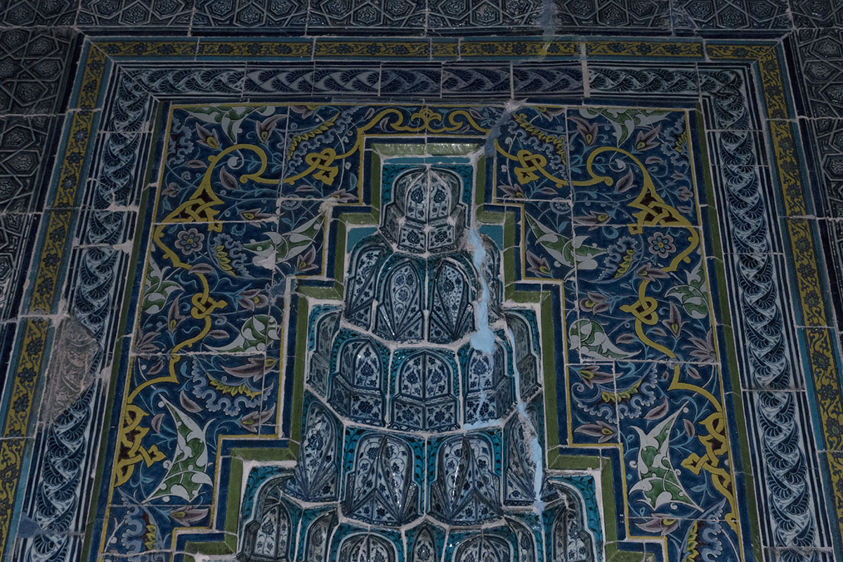 Edirne Muradiye mosque march 2017 3465.jpg