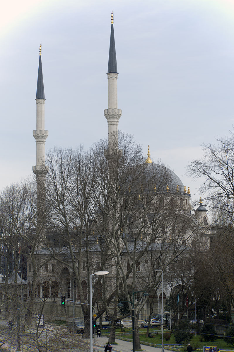 Istanbu Tophane march 2018 5168.jpg