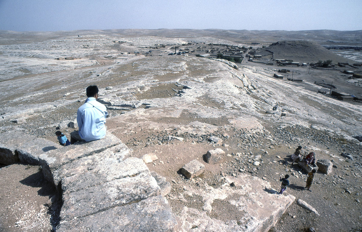 Urfa 1997 Desert tour 163.jpg