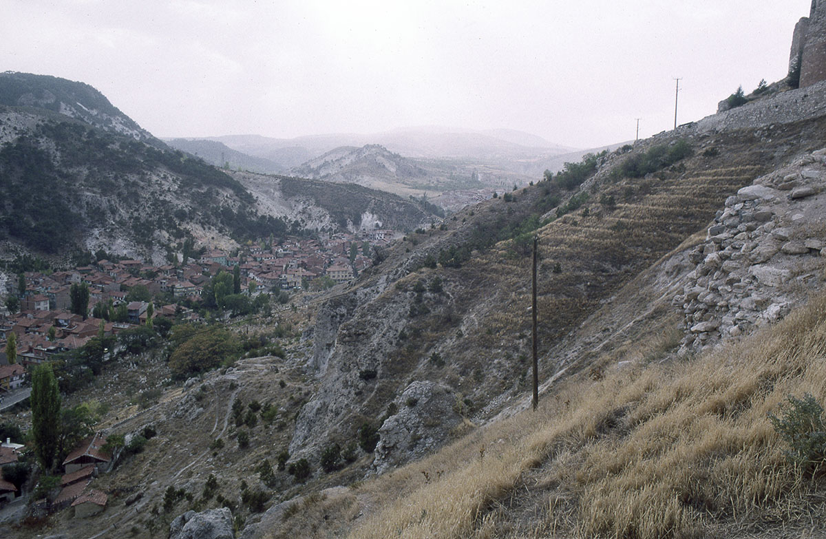 Kutahya Castle Hill 94 042.jpg