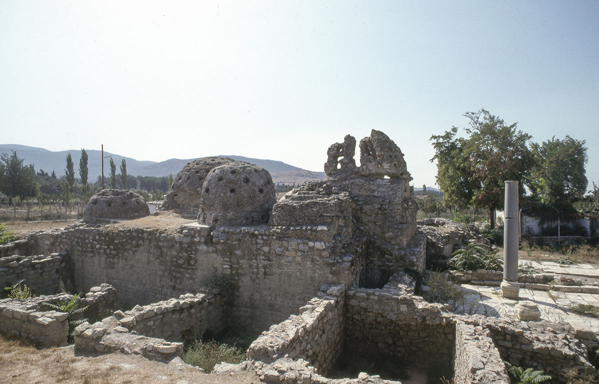 Selcuk Old Bath 92 026.jpg