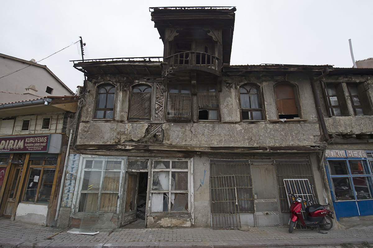 Kutahya Market area october 2018 8947.jpg