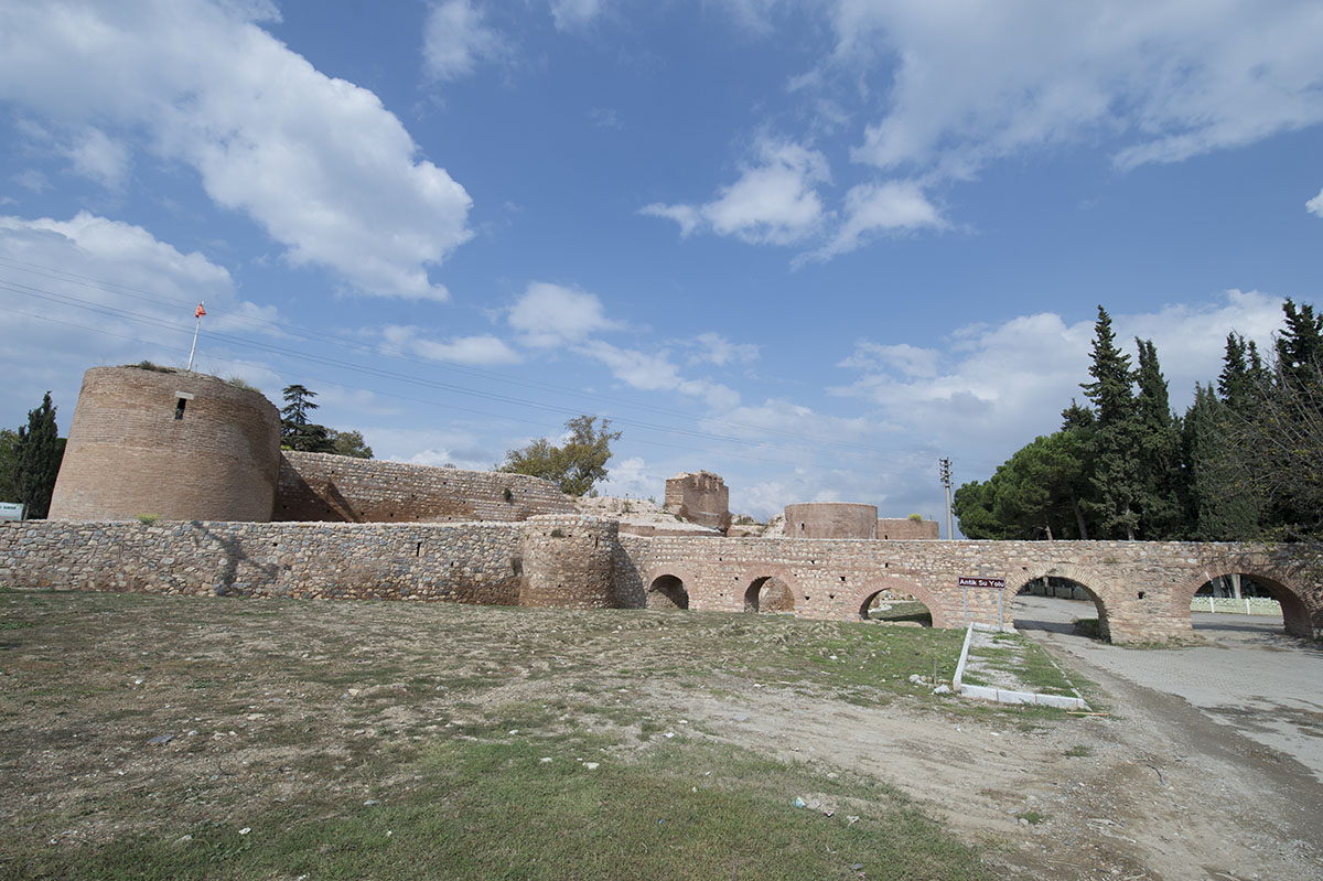 Iznik Wall East side at Lefke Gate october 2018 8252.jpg