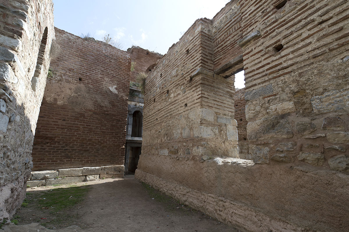 Iznik Wall East side at Lefke Gate october 2018 8269.jpg