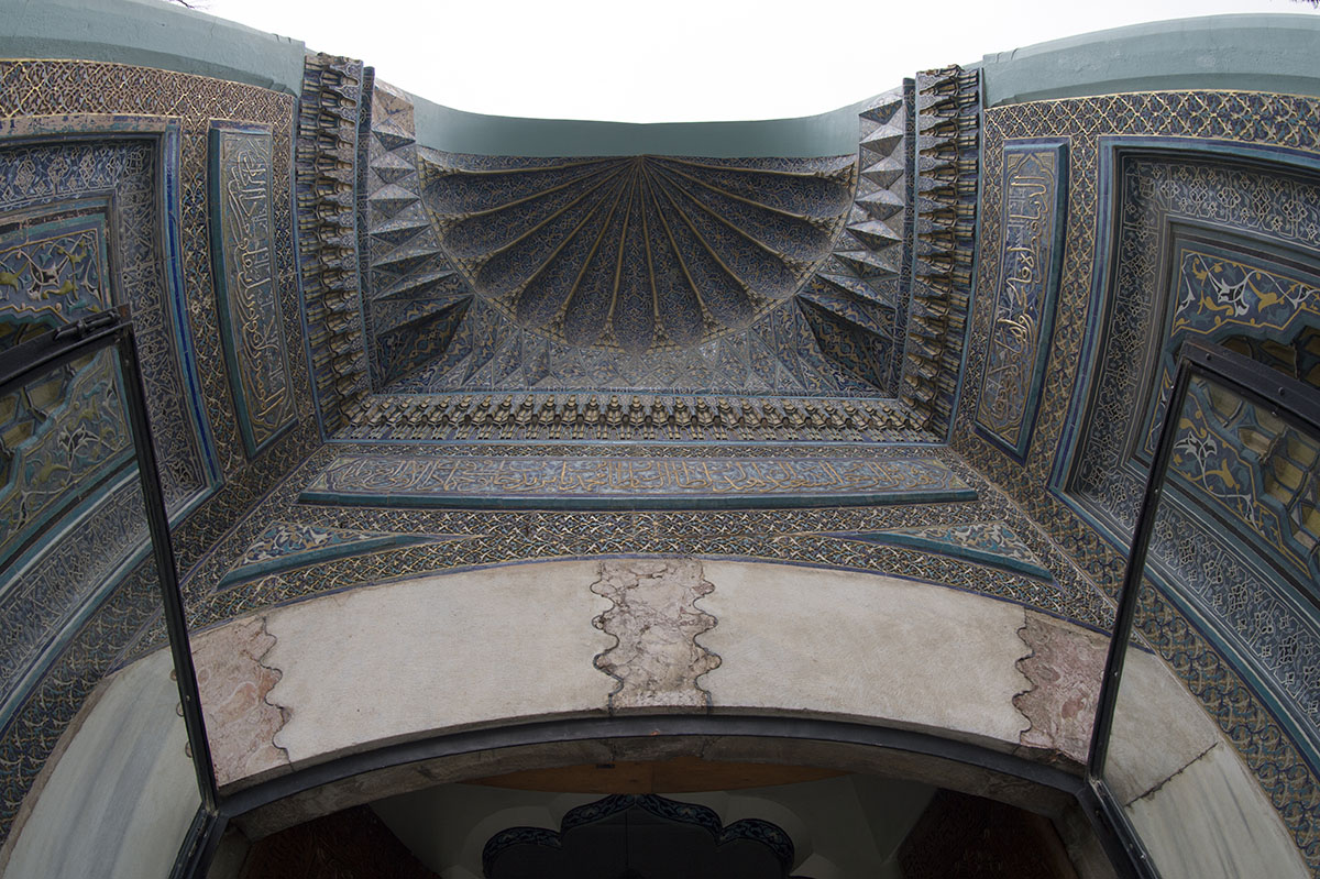 Bursa Green Tomb december 2018 9903.jpg