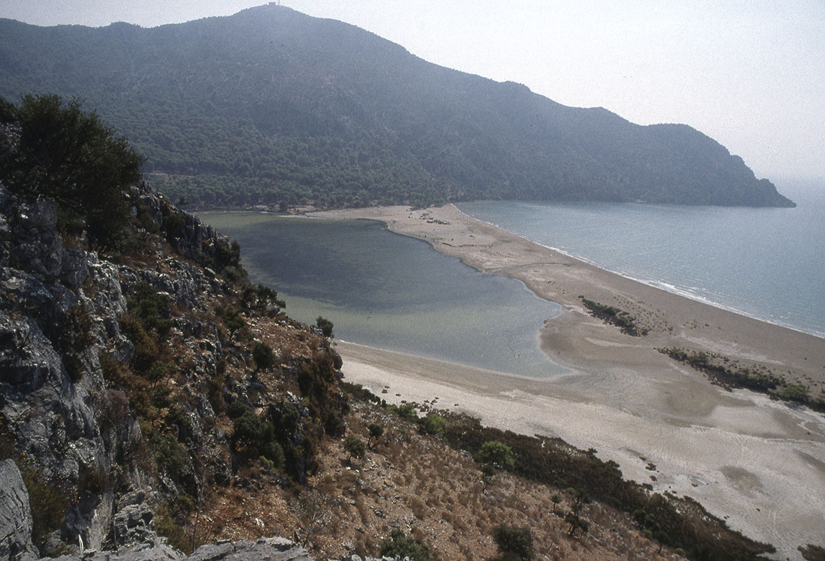 Dalyan beach from rocks 1b.jpg