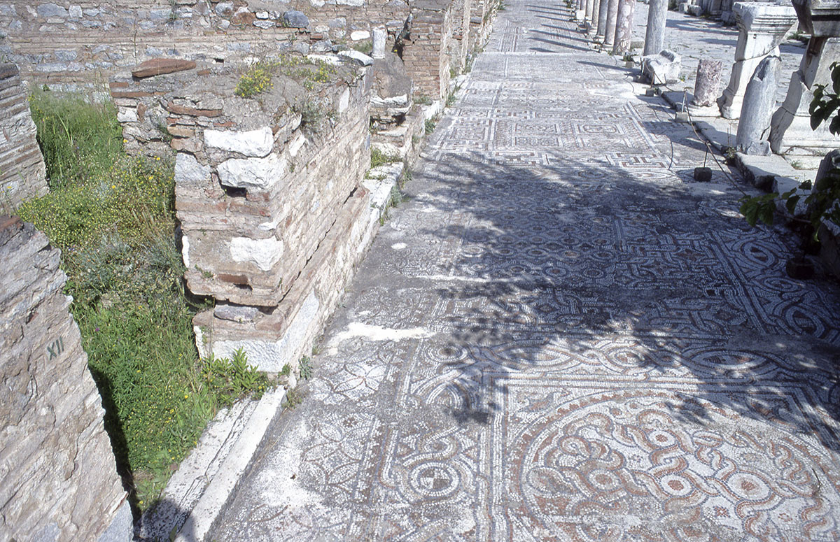 Efes pavement