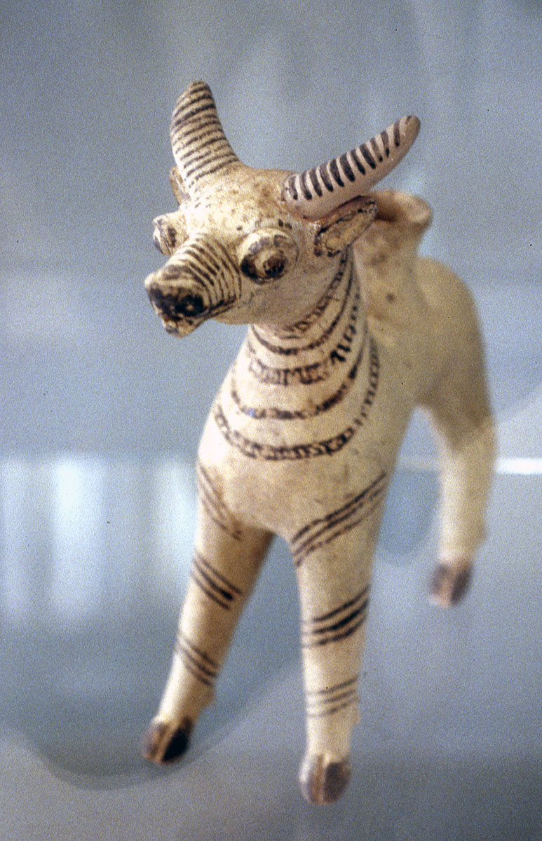 Animal shaped vessel