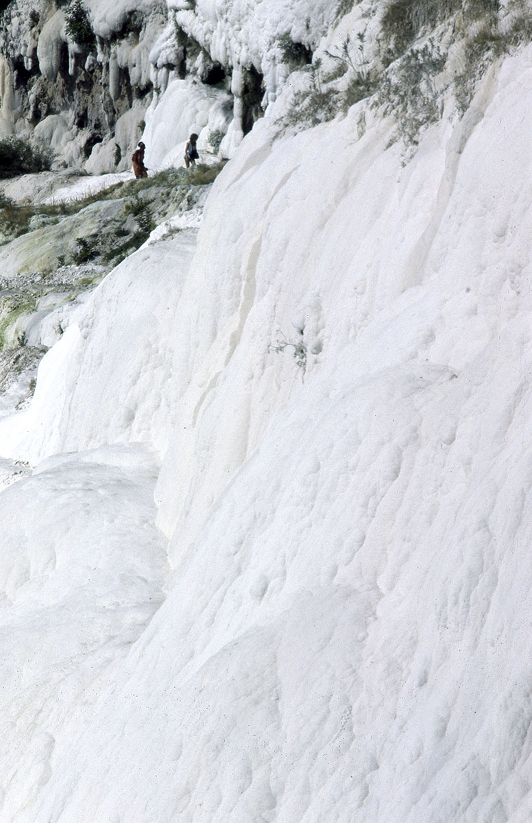 Pamukkale cliffs