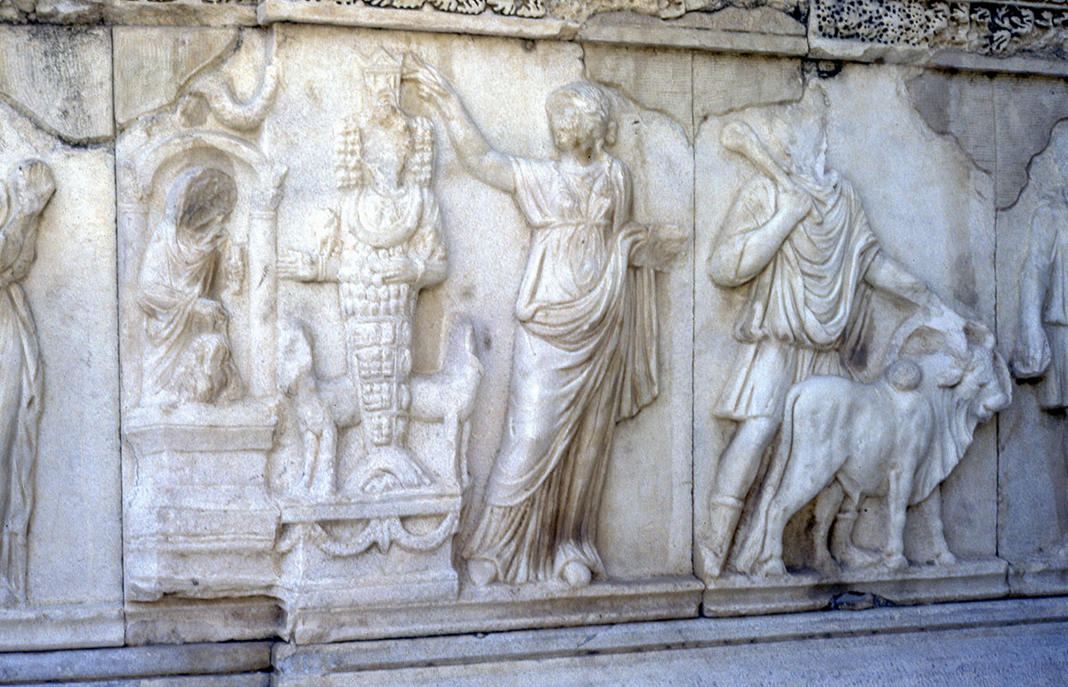 Hierapolis detail in theatre Artemis
