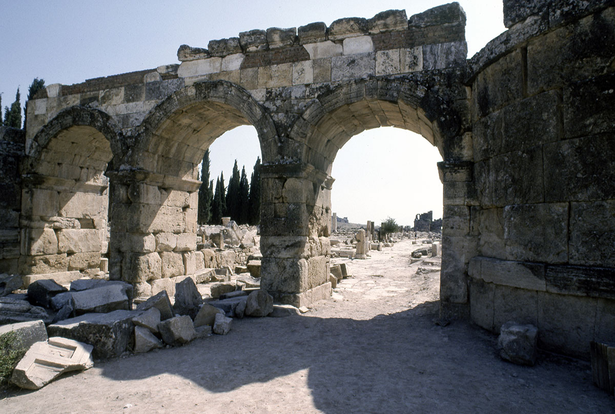 Hierapolis gate