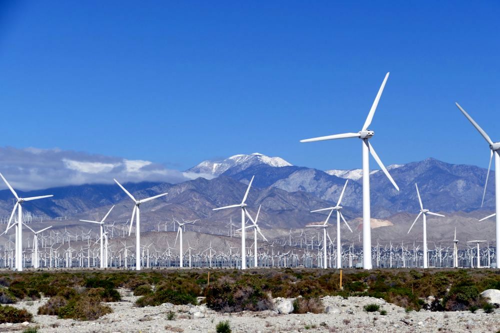 A gigantic wind turbine farm
