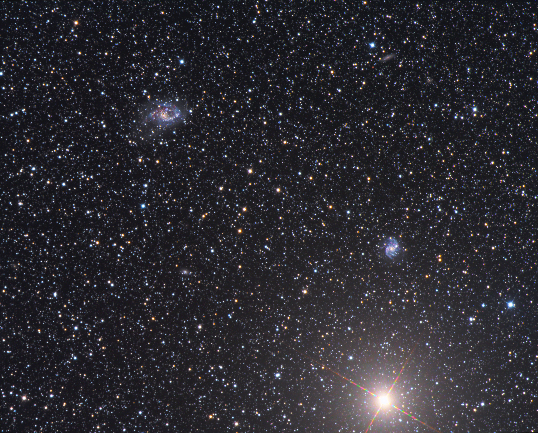 NGC 6221 and NGC 6215 in Ara