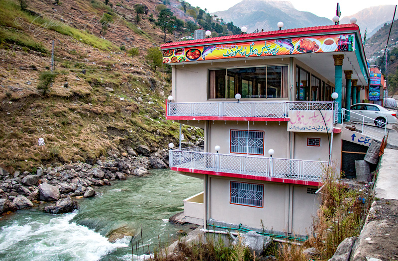 River Palace Hotel