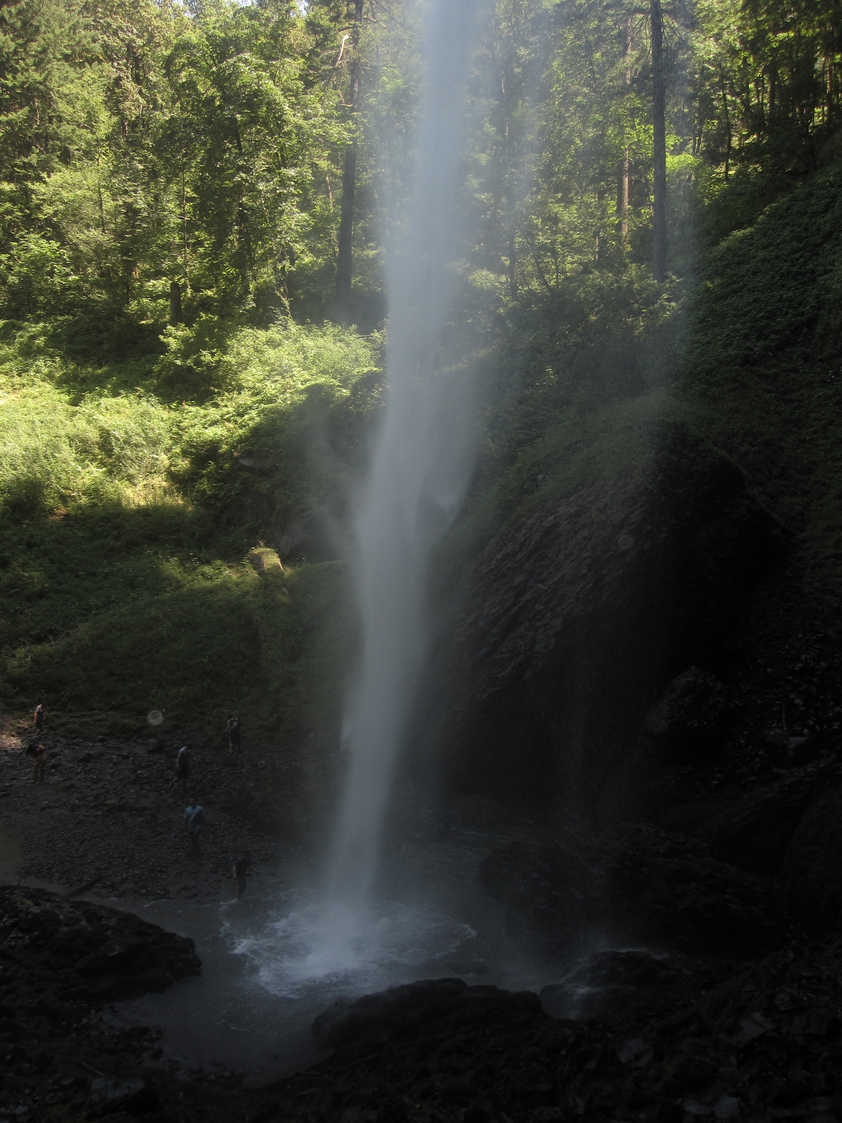 842018_223.Falls