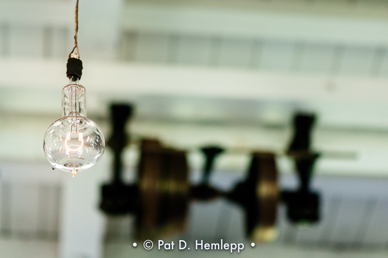 Edisons light bulb