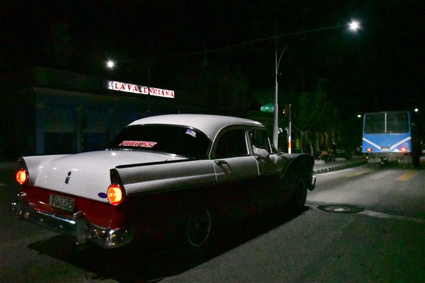 CUBA_2486 55 Ford