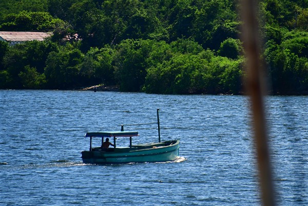 CUBA_3416 Coming in