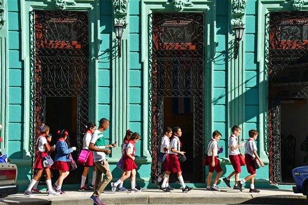 CUBA_5951 School children