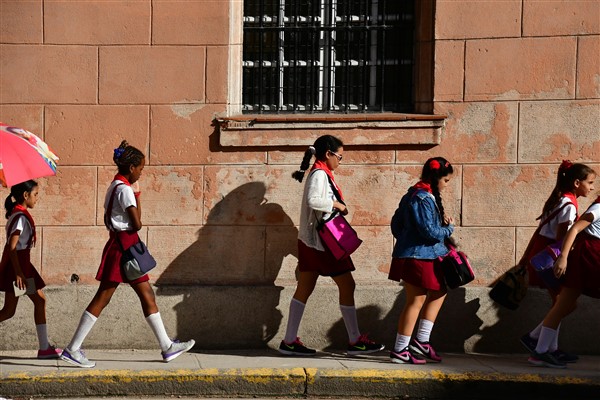CUBA_5953 School children