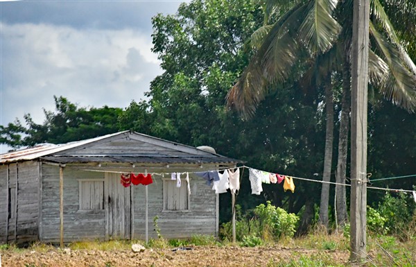 CUBA_6807 On the road to Vinales