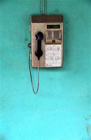 CUBA_7033 Public phone