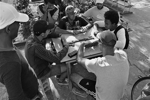CUBA Fast dominoes 6919bw