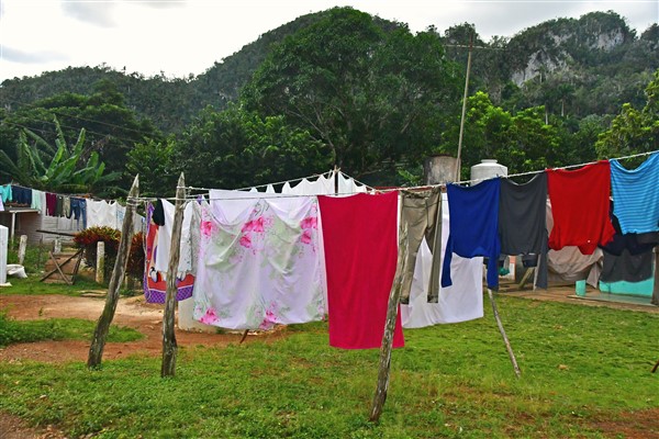 CUBA_7509 Wash day