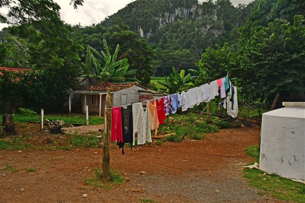 CUBA_7510 Wash day
