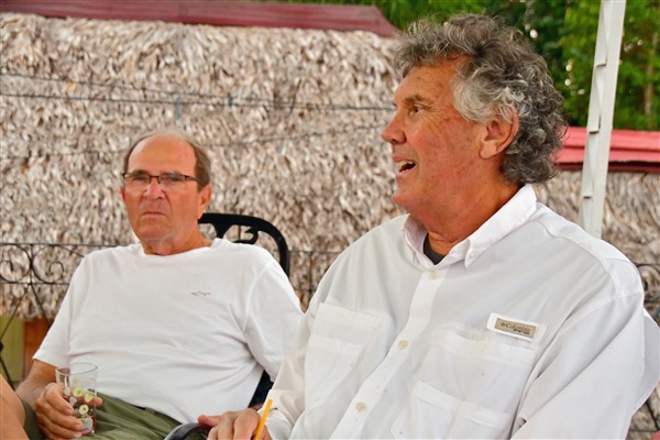 CUBA_7592 Tom and John coordinated on shirts