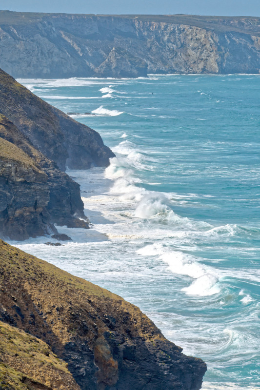 Breakers across Chapel Porth and Porthtowan