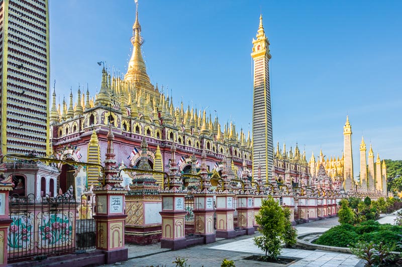 Home to Over 500,000 Buddha Images