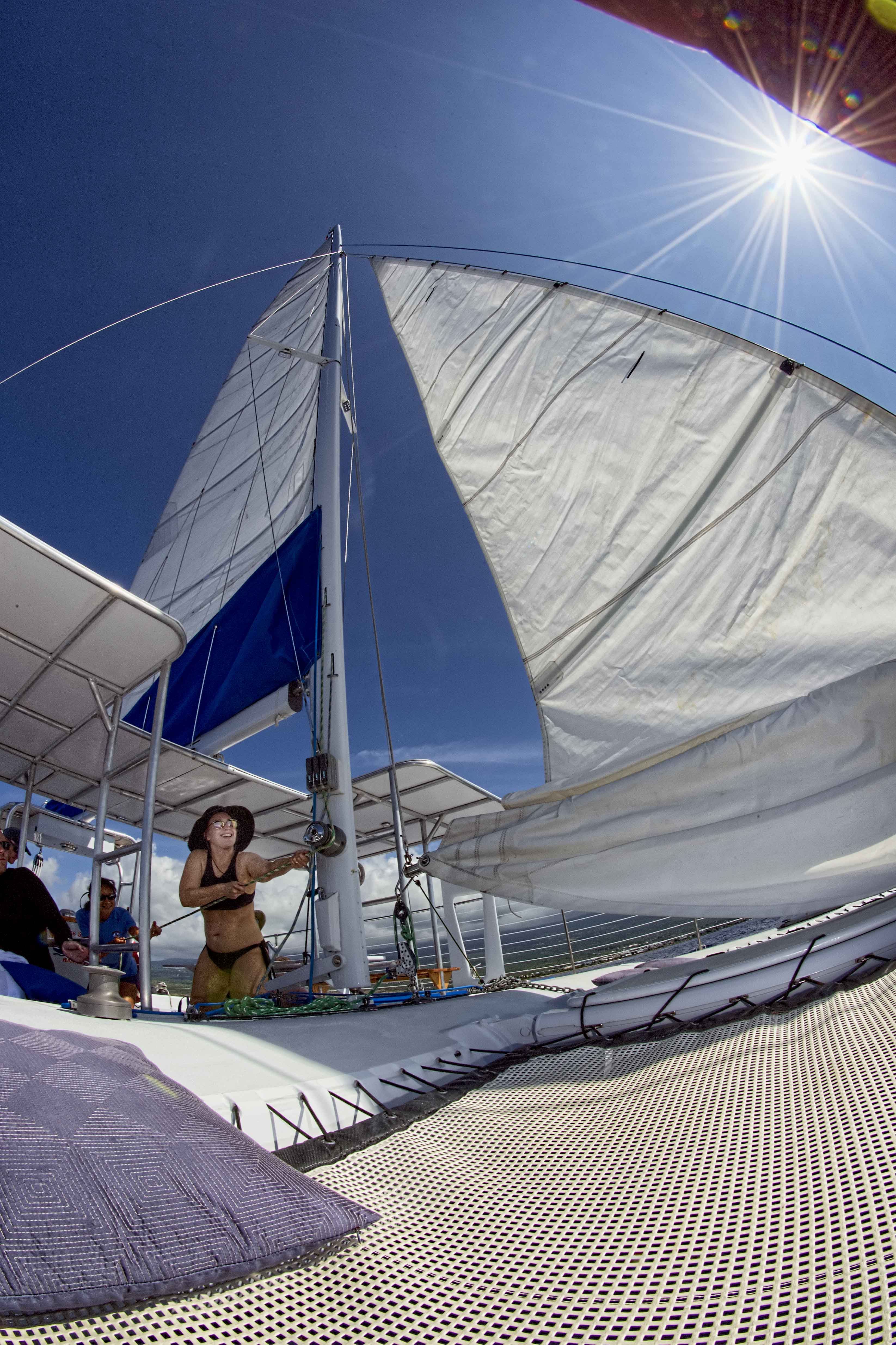 D4E_8561HawaiiJackieHoistingTheJib1.jpg
