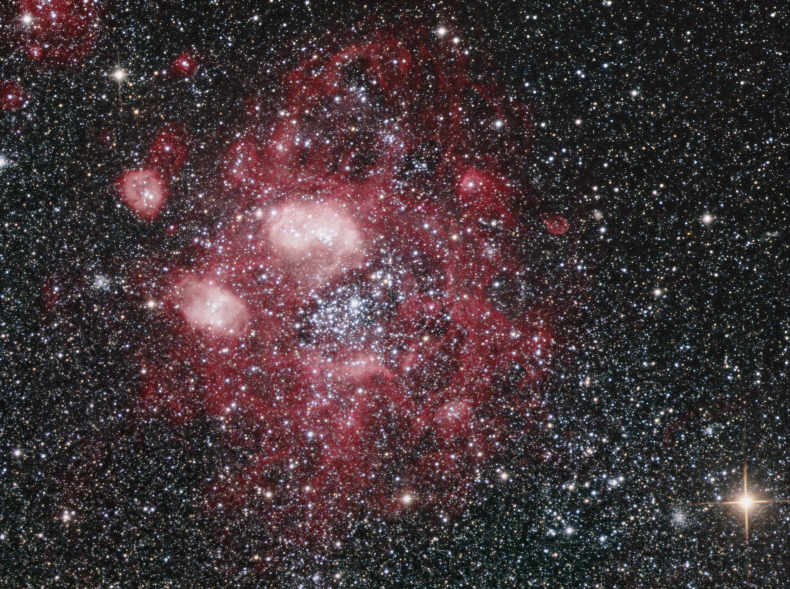 NGC1760 complex - 3 ways