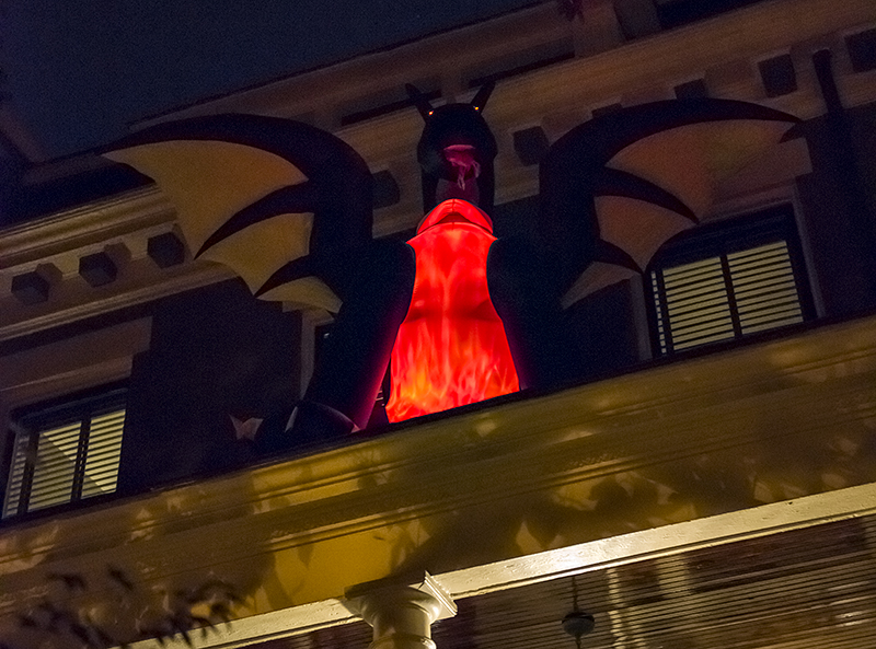 The flying dragon