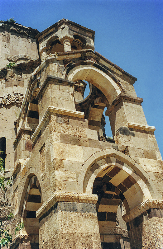 Cathedral of the Holy Cross, entry