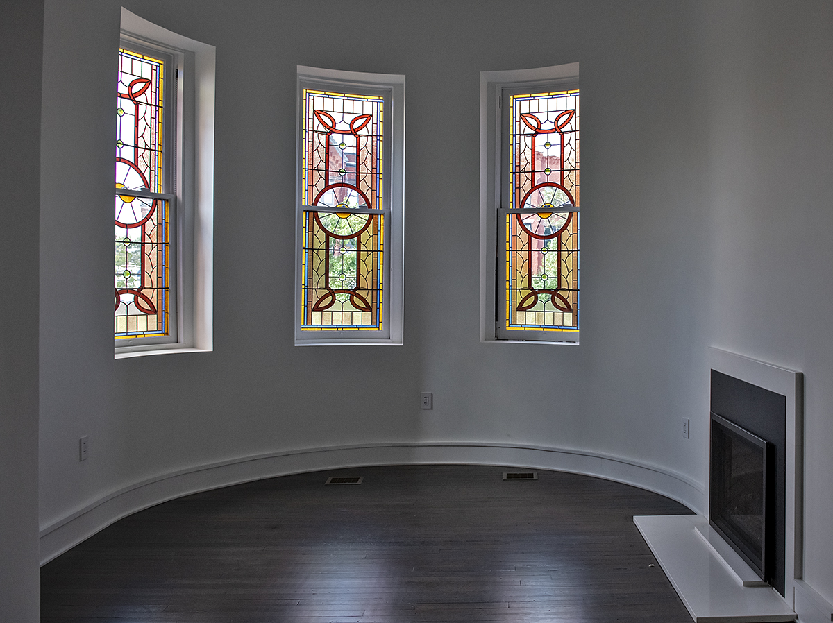 The circular room
