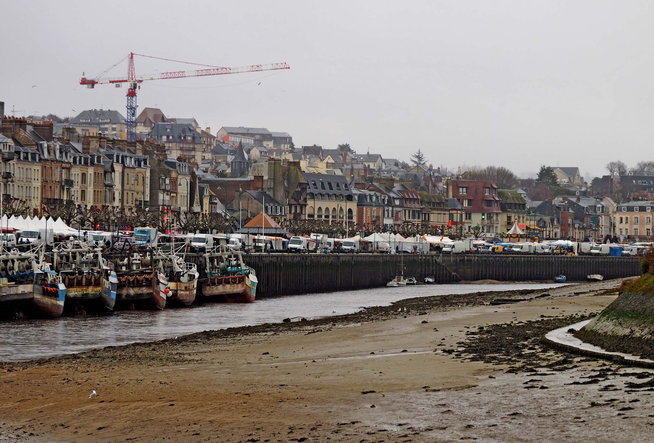 Trouville harbor; sea level was very low.