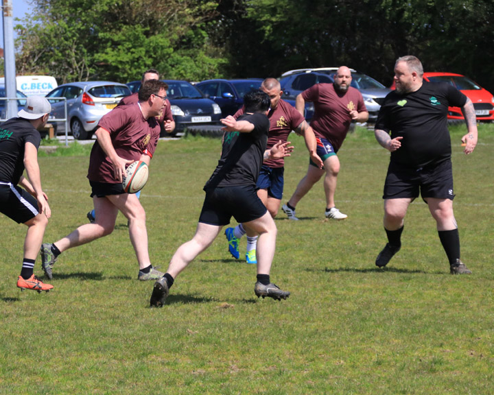 Despite Wearing Specs To Play, Drewson Still Squinted Like a Mole