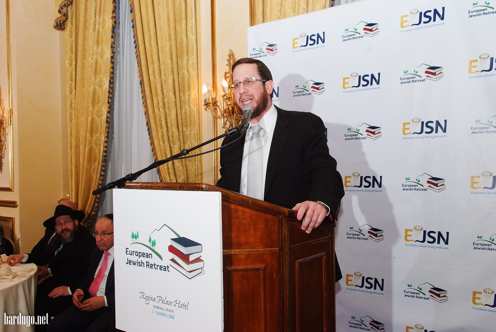 rabbi yitzchak schochet