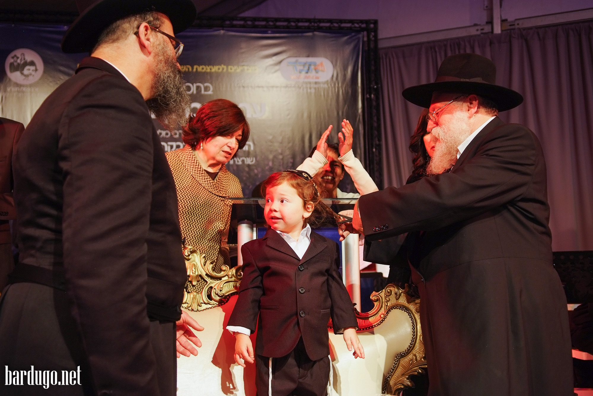 חוגגים שלוש למוישי