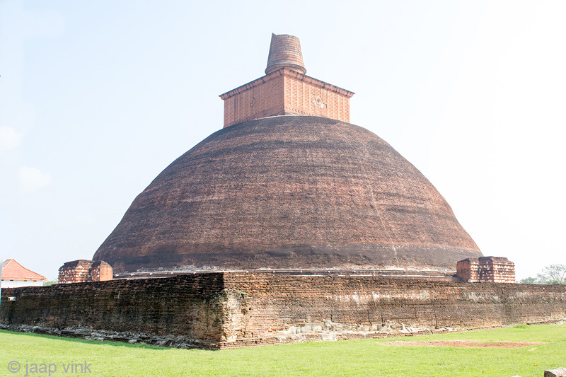 Abhayagiri Dagoba