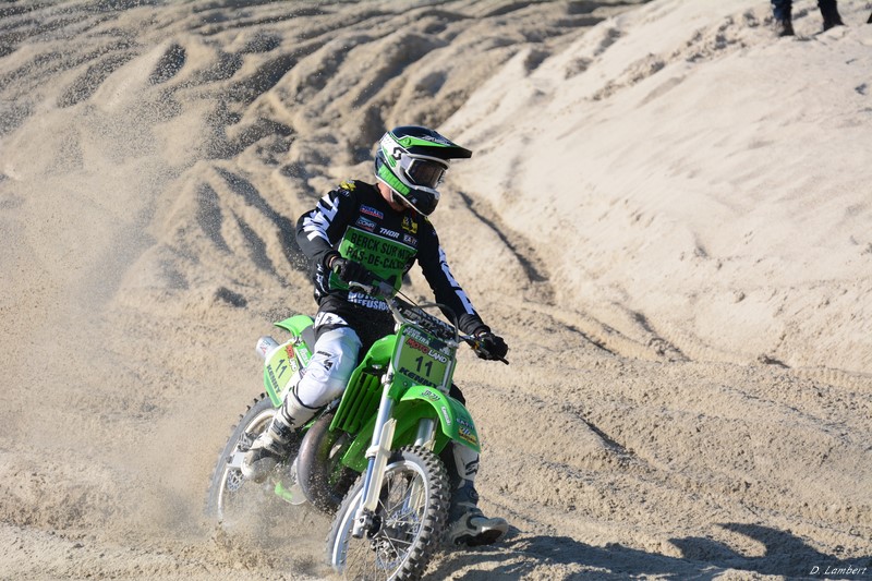 Beach Cross D7-18_272 (800x600).JPG