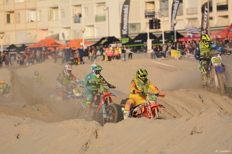 Beach Cross D7-18_391 (800x600).JPG