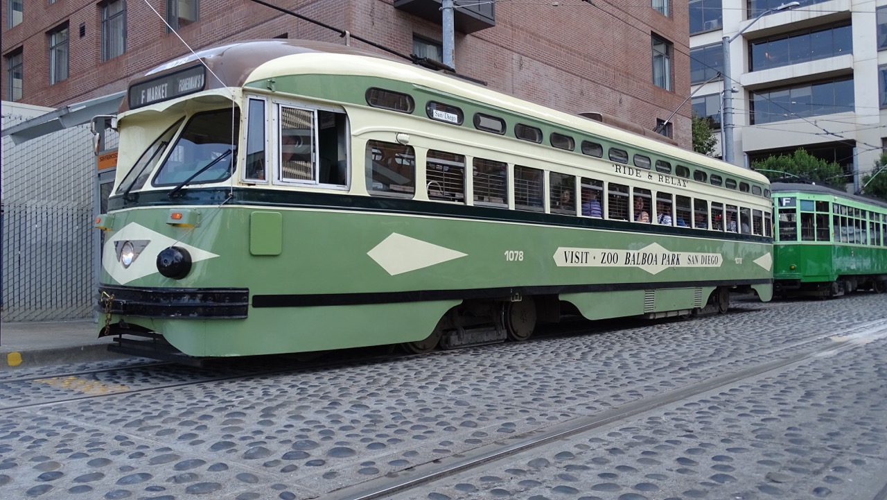 PCC Streetcar No. 1078 (SAN DIEGO LIVERY)