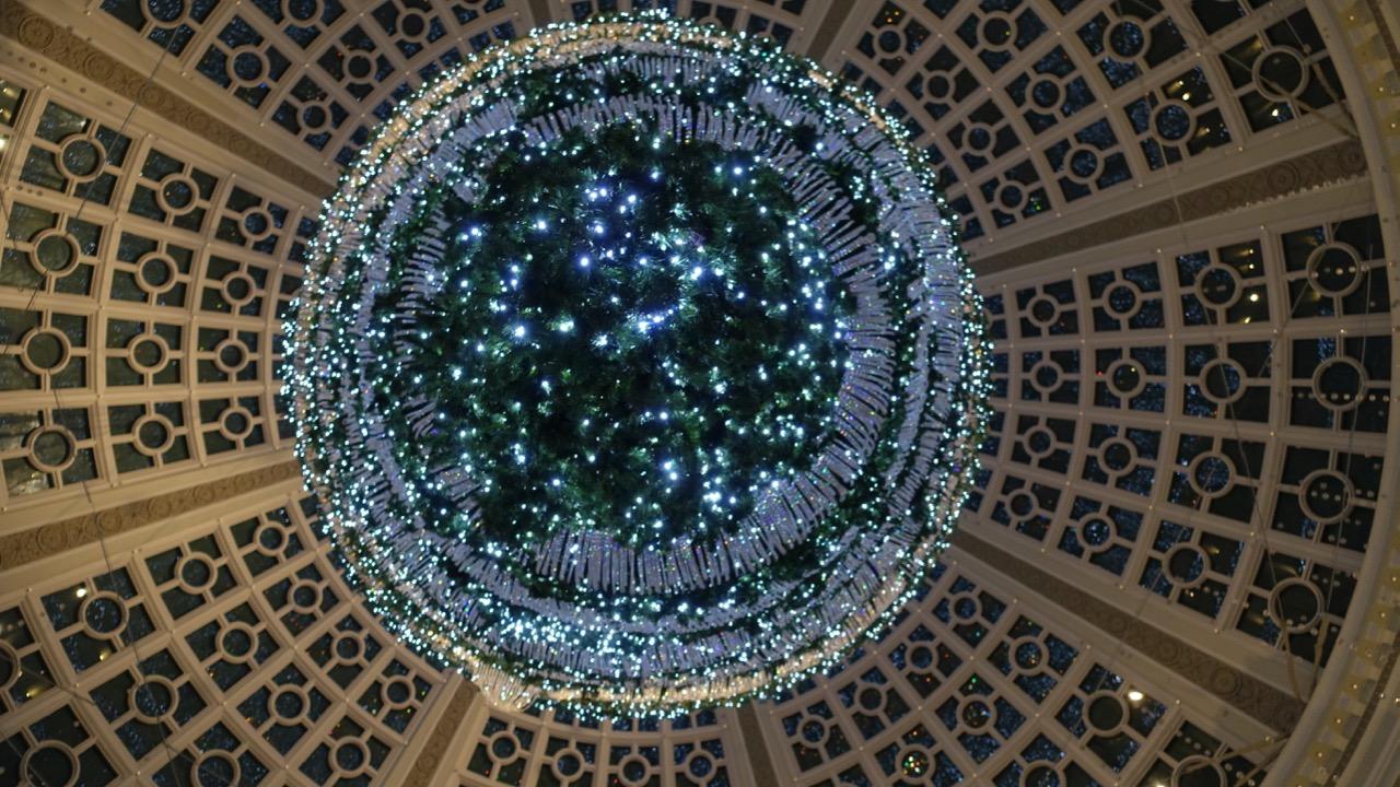 Westfield San Francisco Centre Upside Down Christmas Tree