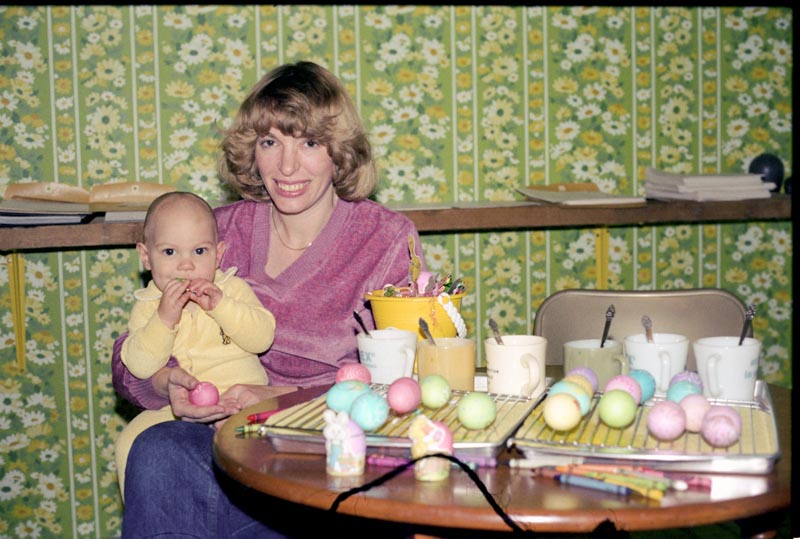 1982 - Richard and Ginny coloring Easter Eggs